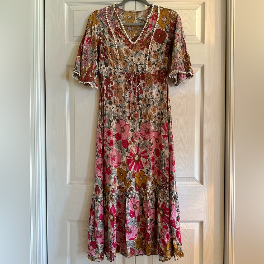 Floral V-Neck Maxi Dress in Pink and Brown